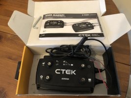 ctek250sa charger, allen key and manual.jpg