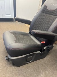 Sportline seats 1.jpg