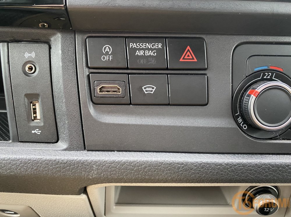 HDMI Dash Socket